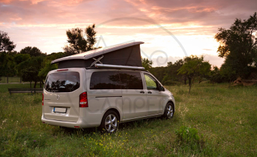 Mercedes Marco Polo con techo elevable