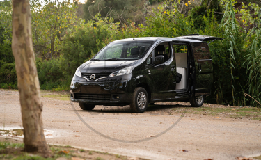 Nissan NV200 con batería auxiliar