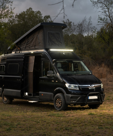 Man TGE 4x4 expedition design
