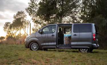 Peugeot Traveller amb placa solar i calefacció
